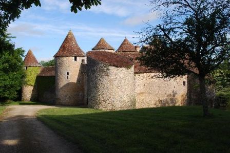 chateau-de-forges.jpg