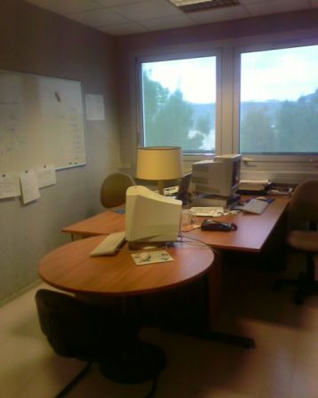 bureau1.jpg